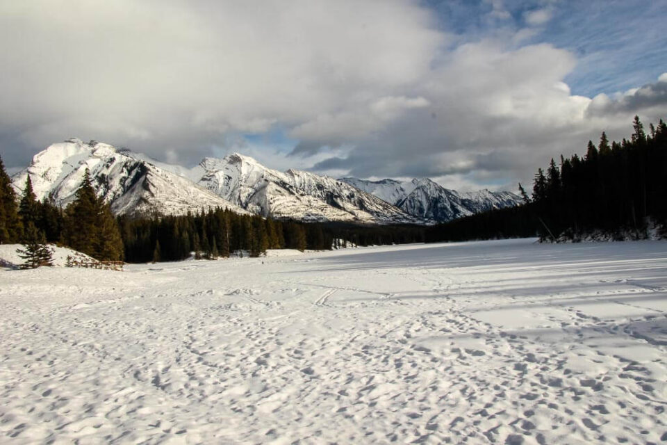 Snowshoeing in Banff Don’t Miss These 10 Snowshoe Trails Travel