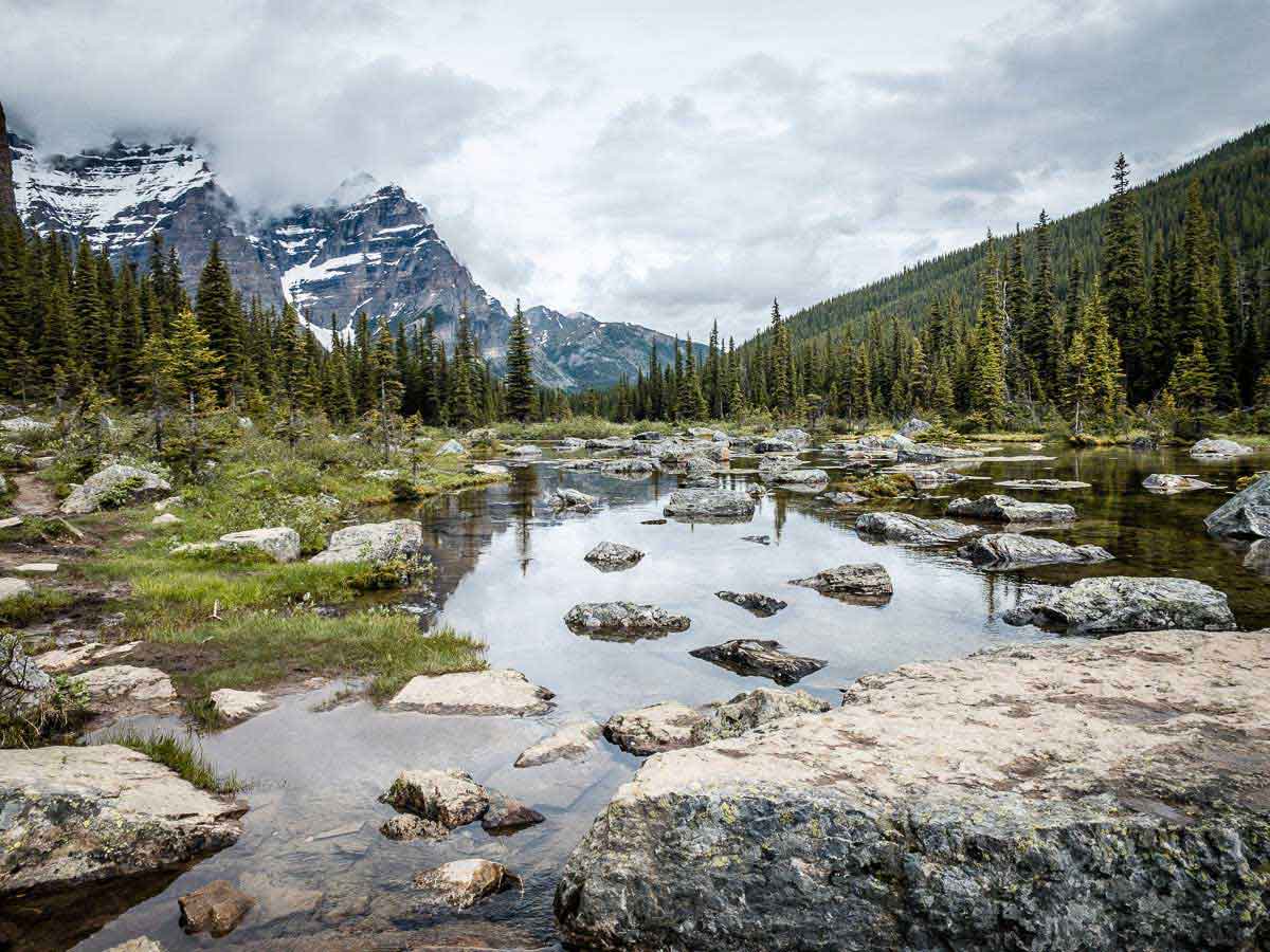 hike to Consolation Lakes in Banff NP