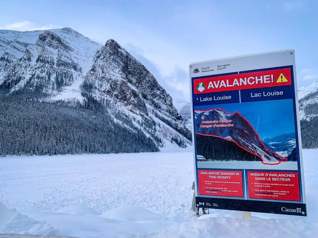 Mirror Lake Snowshoe Trail at Lake Louise Travel Banff Canada