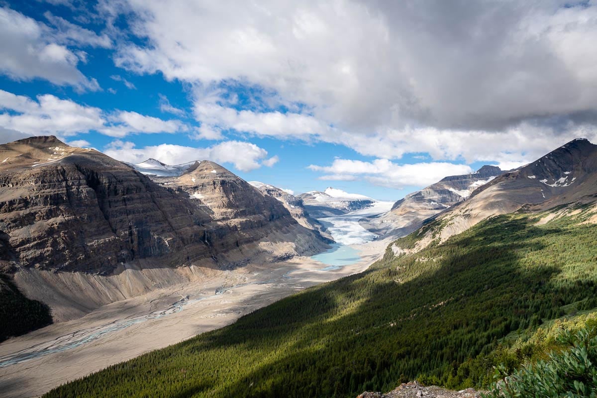 Parker Ridge Hike - Banff National Park (3) View from Parker Ridge Trail in Banff National park