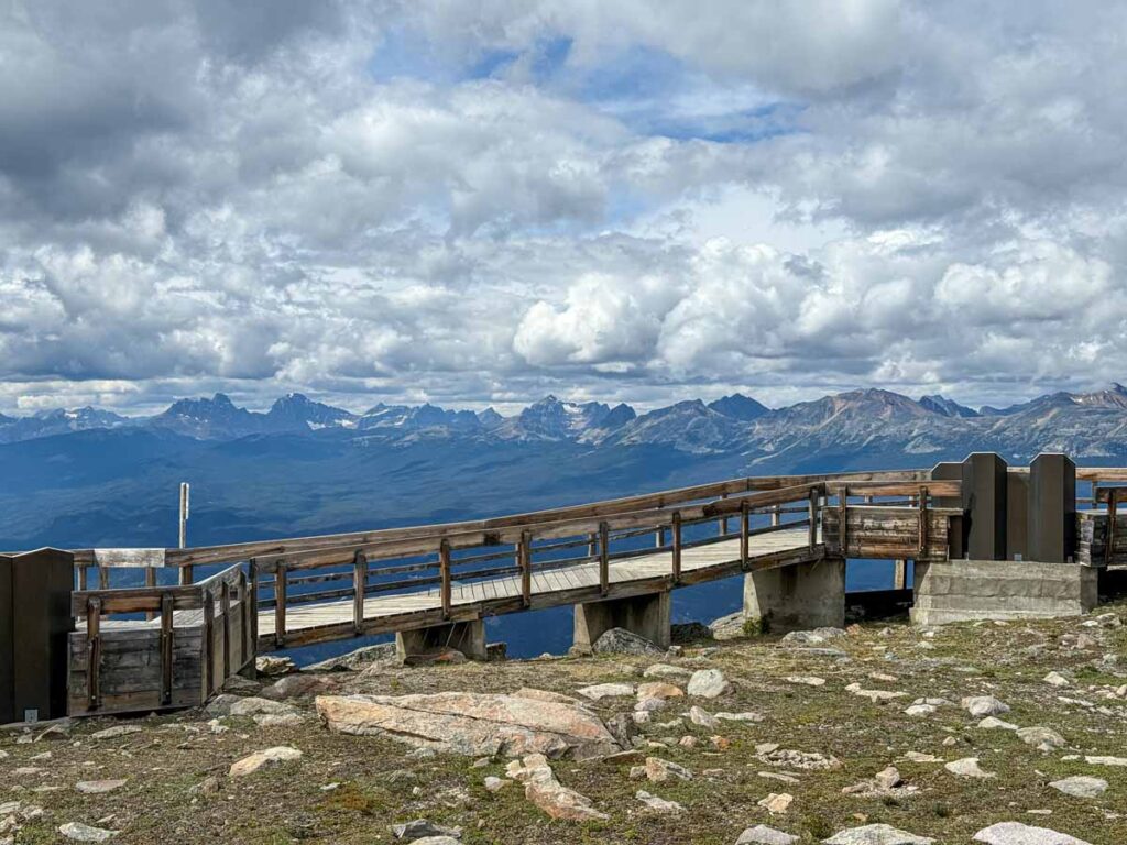 Incredible mountain views from the boardwalks atop of the Jasper SkyTram.